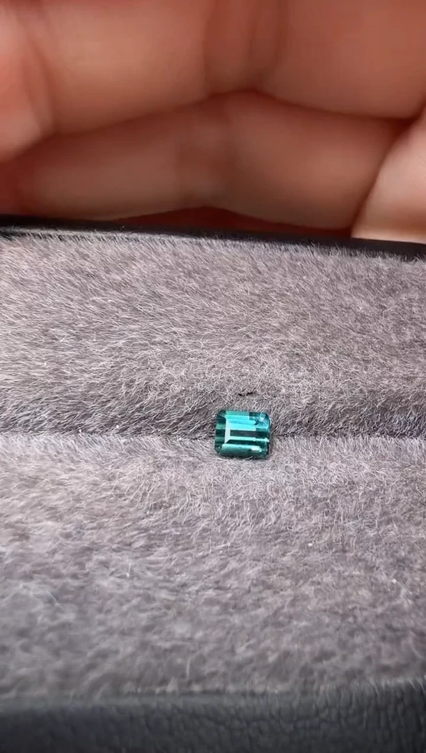 未镶嵌裸石碧玺拉贡0.49CT-A236-1P