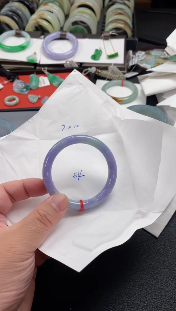 【闪购商品】翡翠手镯未镶嵌54圆条