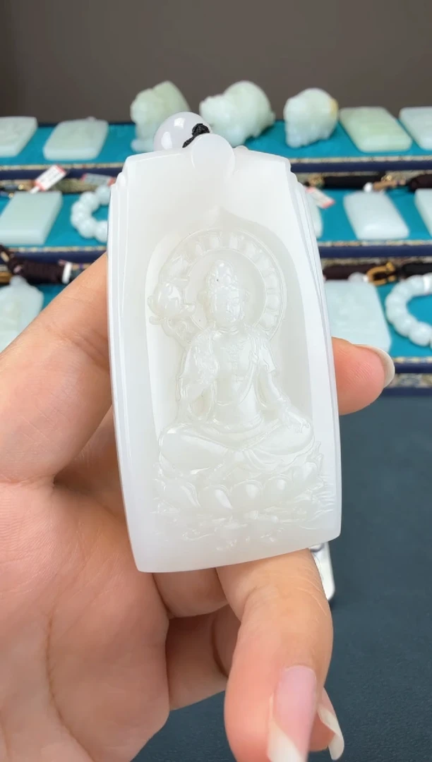 颈饰未镶嵌和田玉1