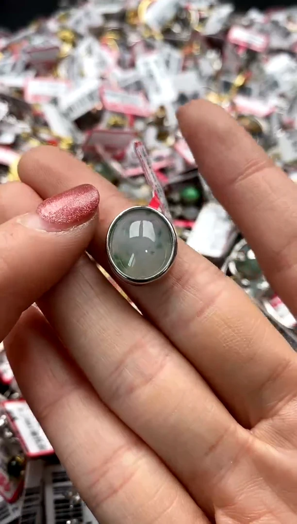 【闪购商品】翡翠戒指银S925镶嵌777777777     6