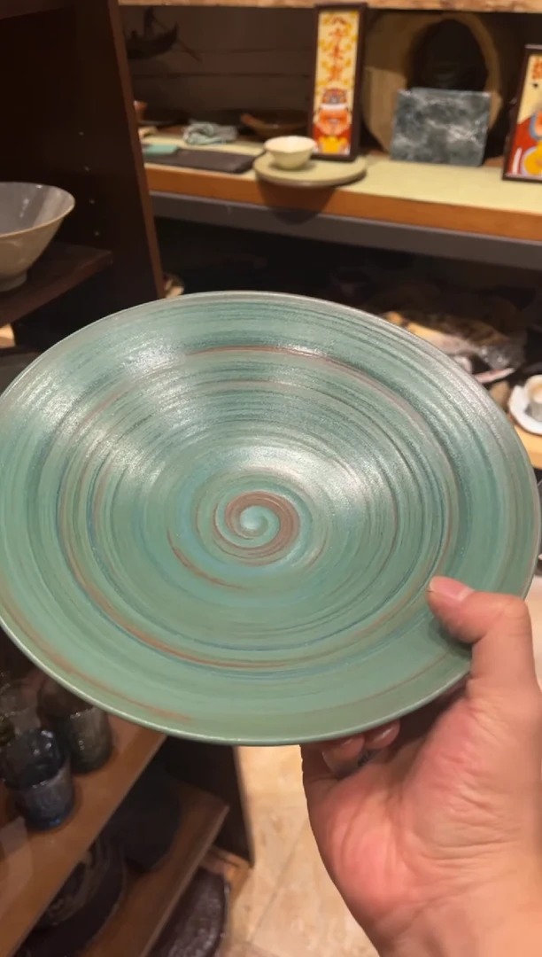 【闪购商品】瓷片791绿刷釉斗笠大盘1个