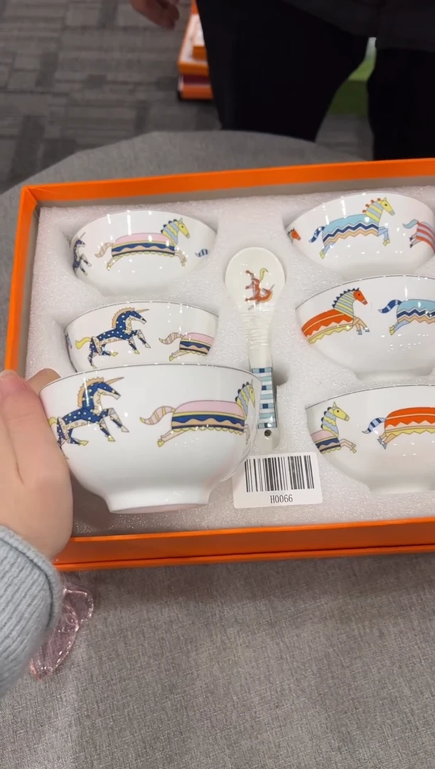 【闪购商品】杯H066------------