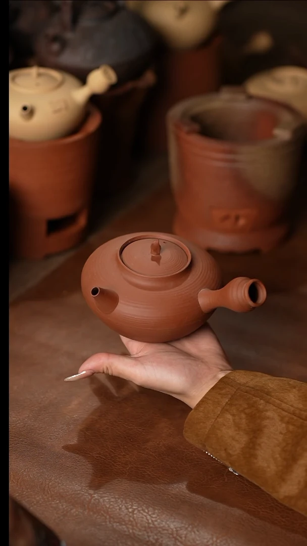 018朱泥侧把壶450cc