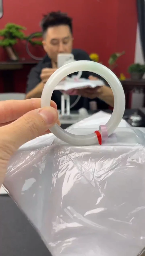 未镶嵌手镯翡翠6