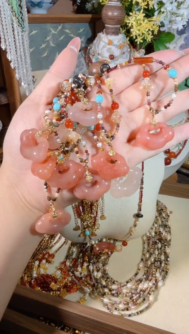 项链合金尖晶石44