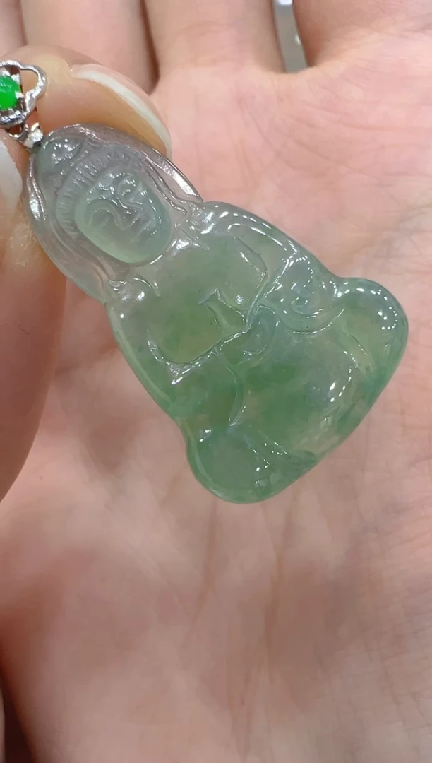 翡翠18K金镶嵌吊坠(不含链)多样性团购发一件
