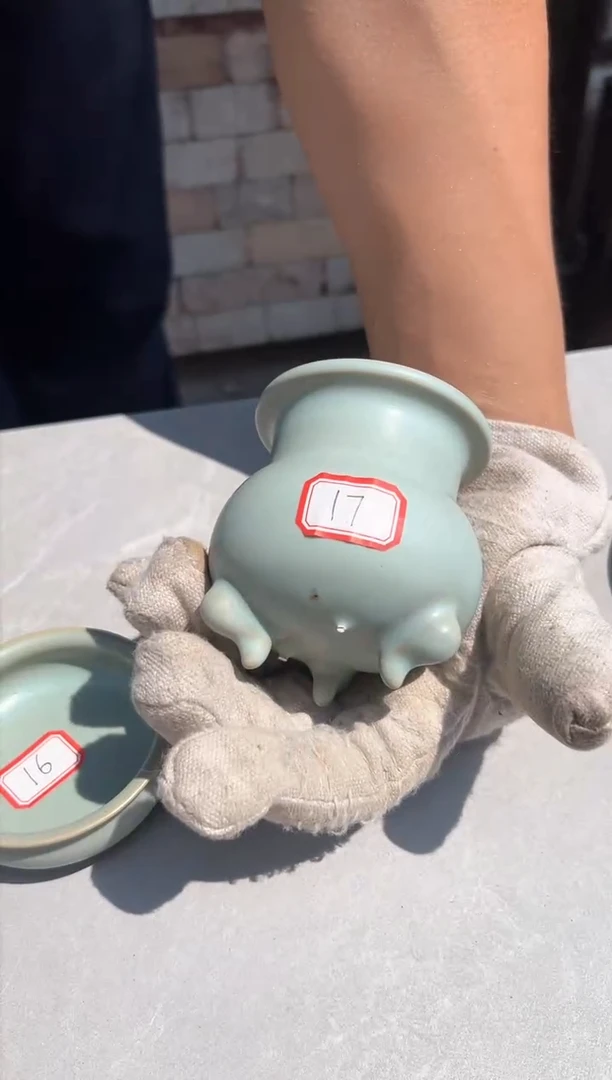 其他瓷妙汝官窑柴烧008窑三足香炉17