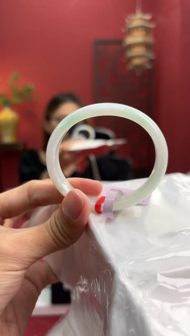 未镶嵌手镯（贵妃镯）翡翠翡翠手镯11