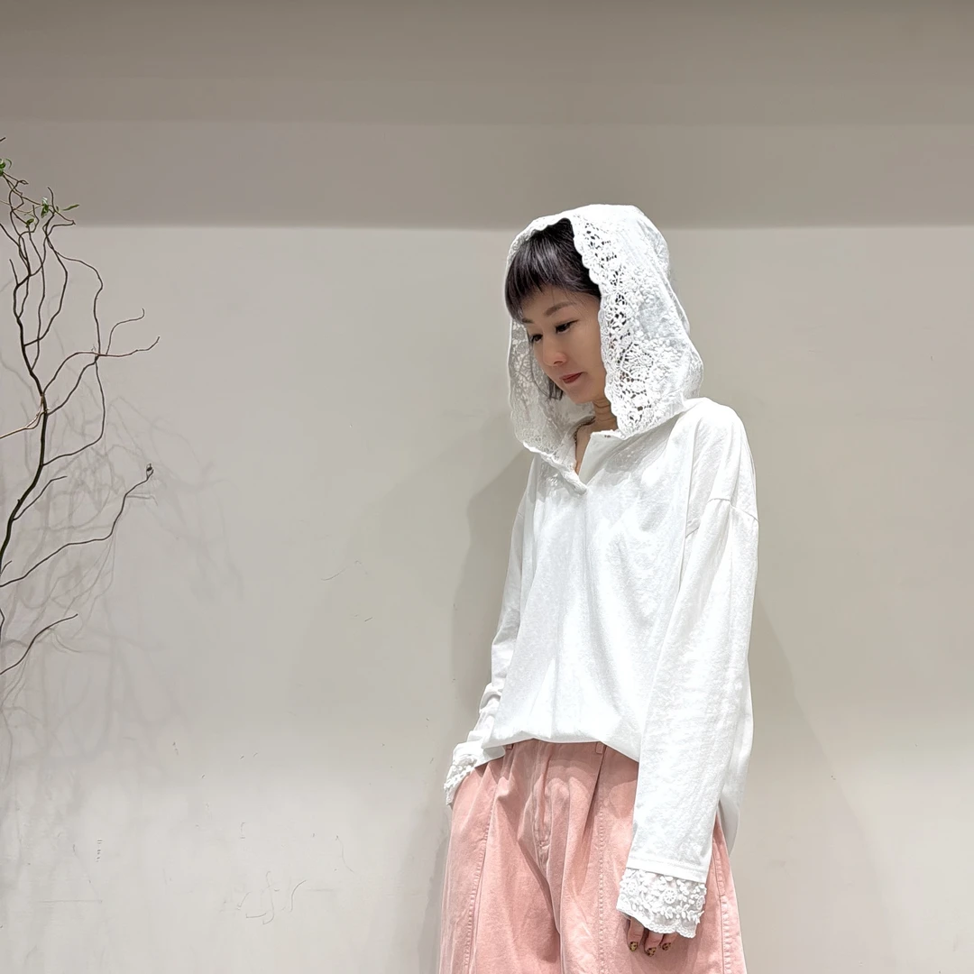 喜悦出品｜雏菊｜蕾丝戴帽宽松T恤