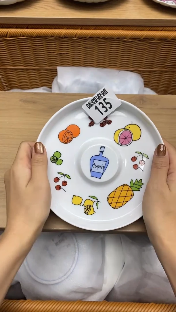 瓷片小**姥隆莲瓷器欢迎大家