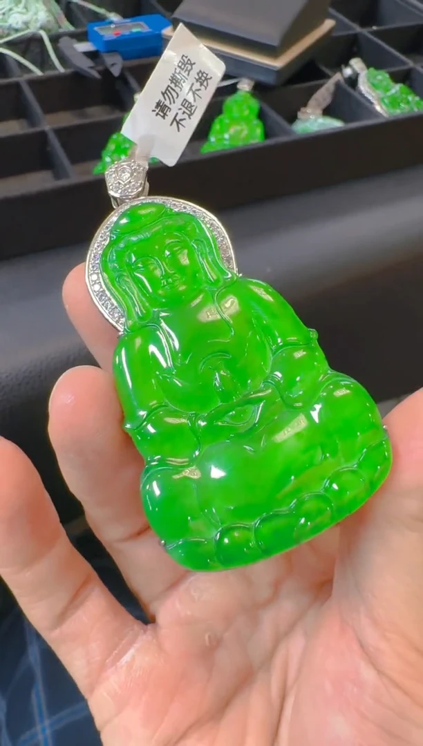 吊坠(赠链)银S925镶嵌翡翠天然A货翡翠