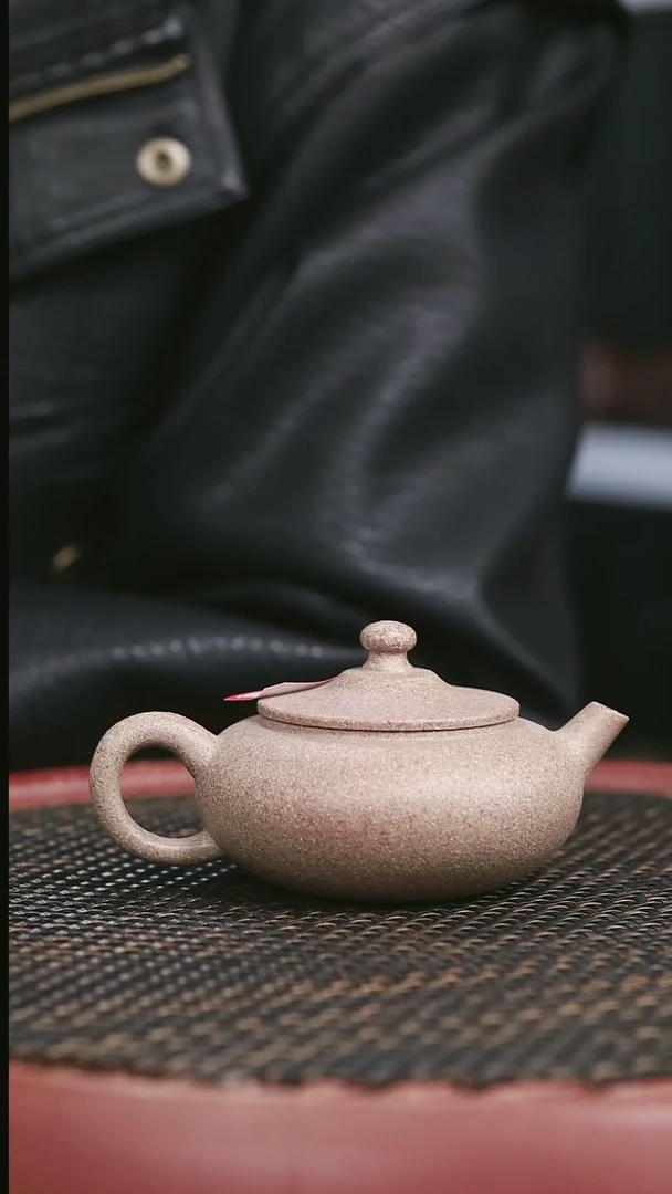 【闪购商品】紫砂桃花泥25号玉笠150CC微微暇