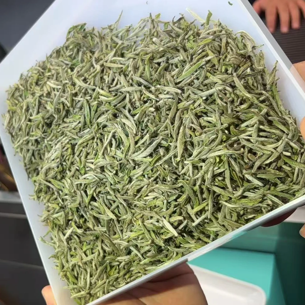 福鼎核心新茶米芽白毫银针 毫香蜜韵清醇爽口