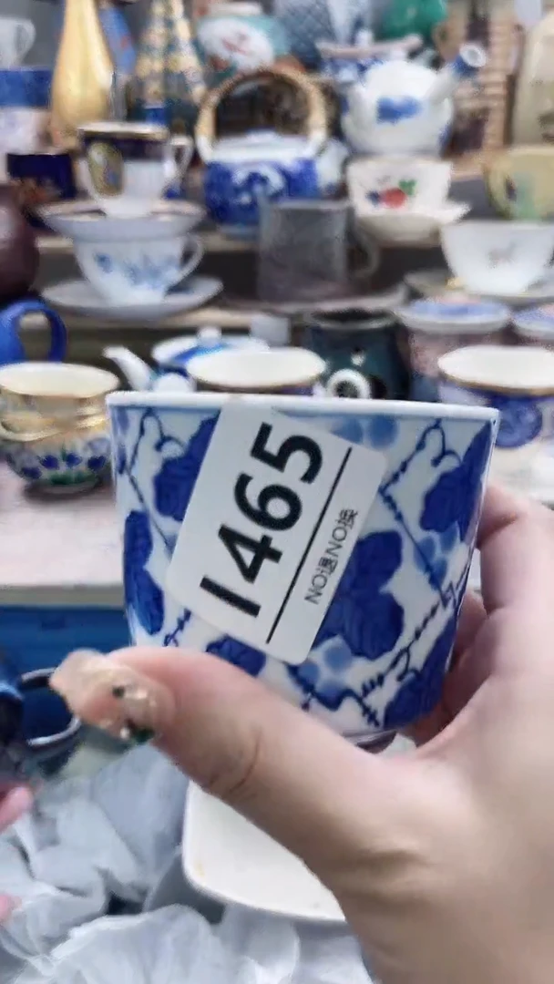 瓷片张****) I465不退不换.感谢理解
