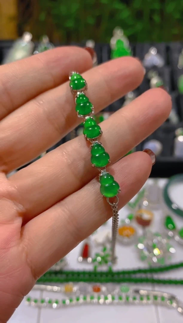未镶嵌手链翡翠天然翡翠多样性发货