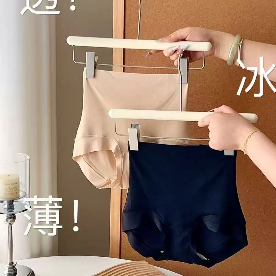 『雨美 Show』1700冰舒适百搭打底体雕裤