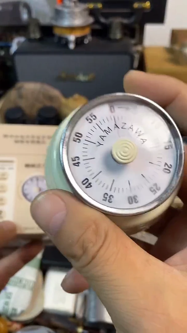 瓷片闪购商品，如图所示