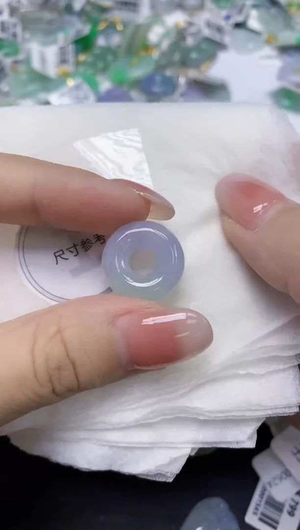 颈饰未镶嵌翡翠天然缅甸翡翠A货多样性发一件