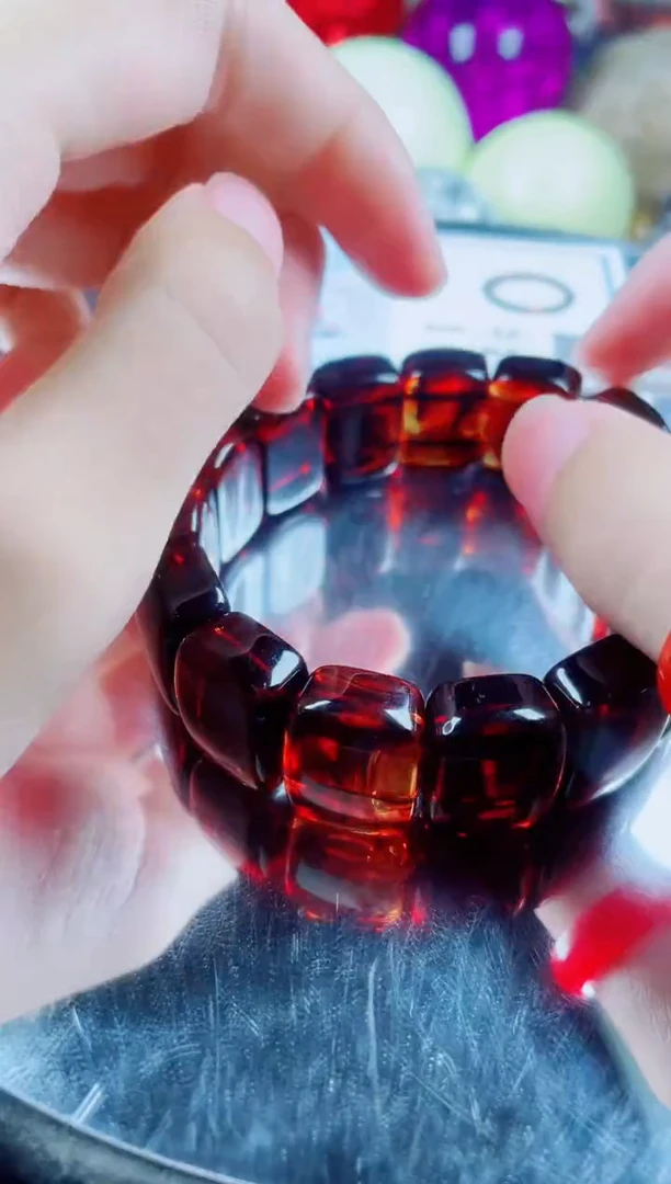 未镶嵌血珀手串血珀手牌