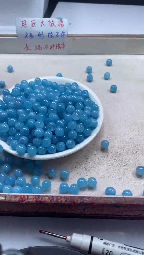 【闪购商品】水晶颈饰未镶嵌w184海蓝宝水晶8mm*25颗