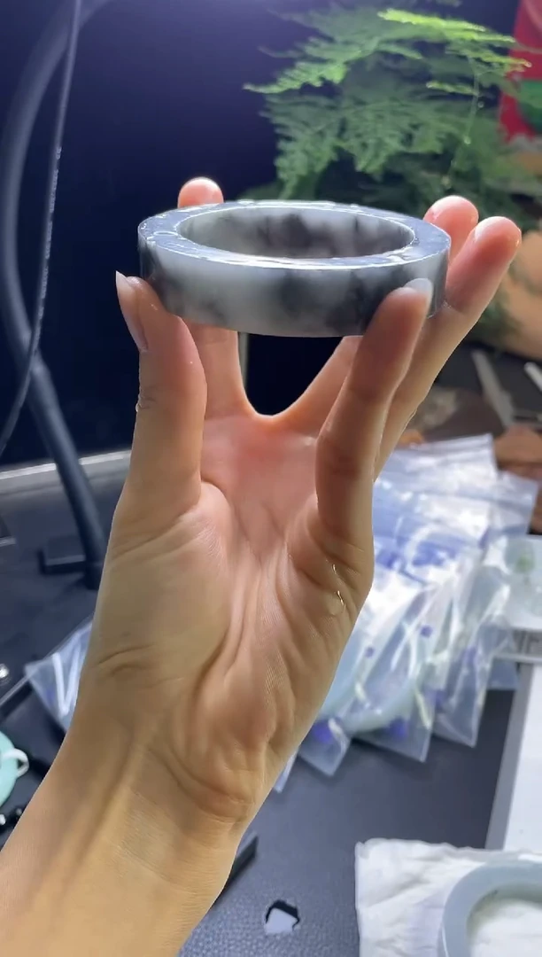 未镶嵌手镯定制翡翠夕****空手镯SY