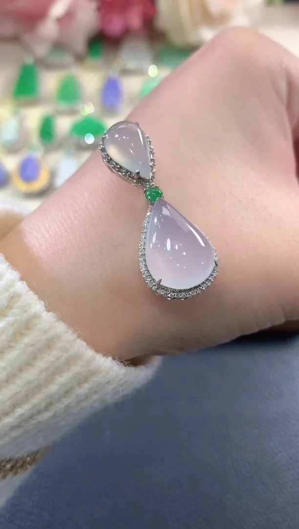 吊坠(不含链)18K金镶嵌翡翠b92