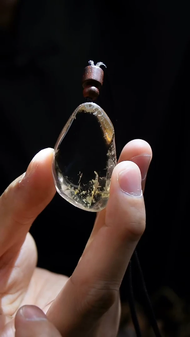 吊坠(赠链)未镶嵌水晶水晶