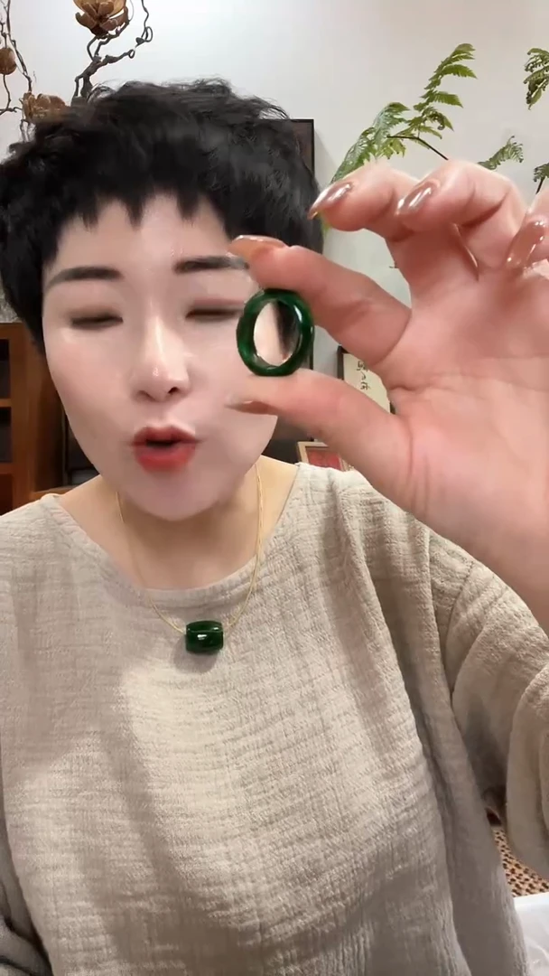 未镶嵌戒圈翡翠520