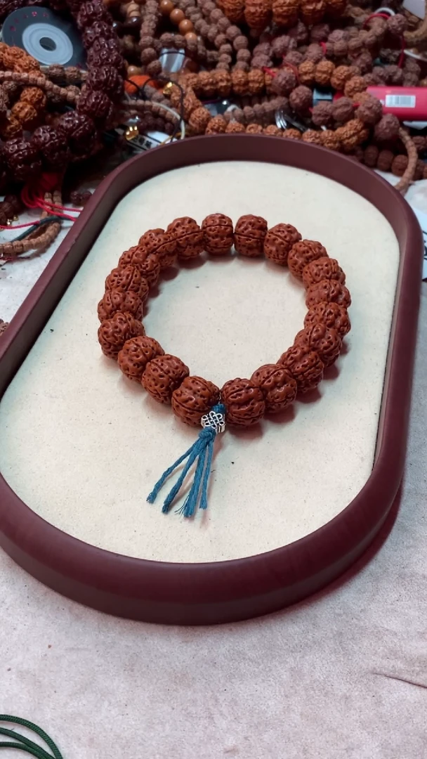 【闪购商品】金刚菩提吊坠12.2222222222222