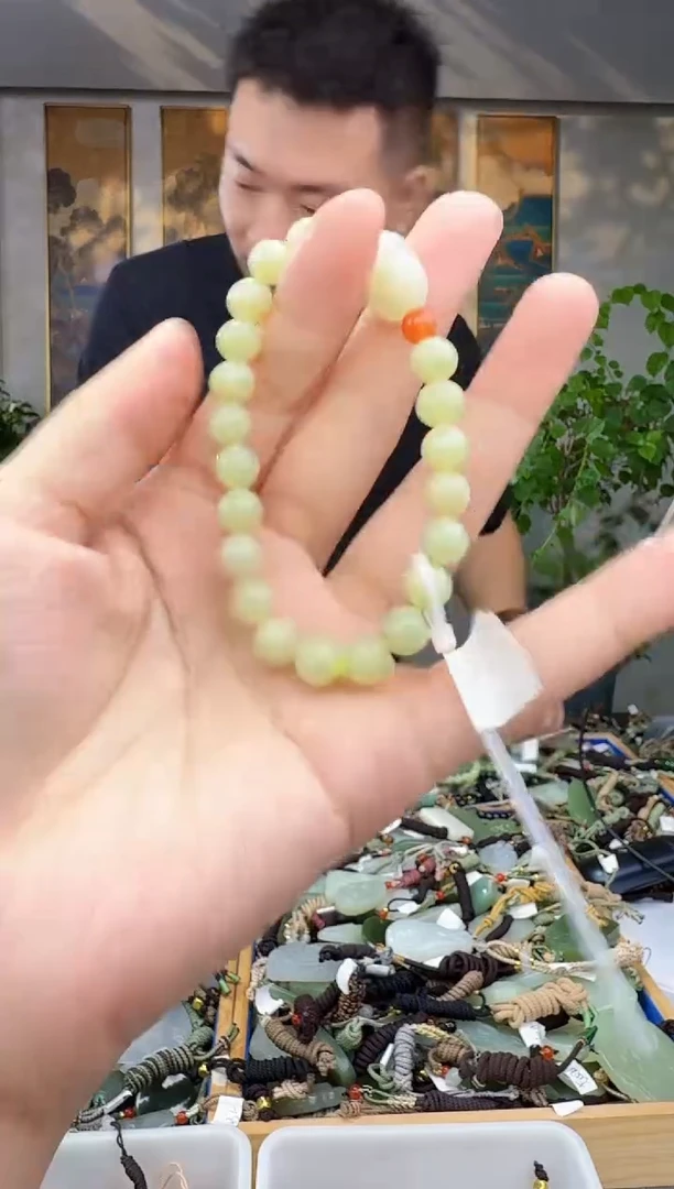 未镶嵌和田玉挂件拍一发一