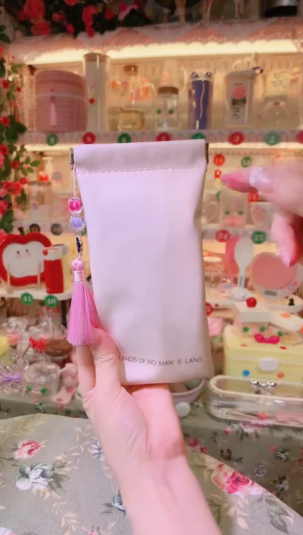 摆件开播福利数量不多，快抢！眼镜袋