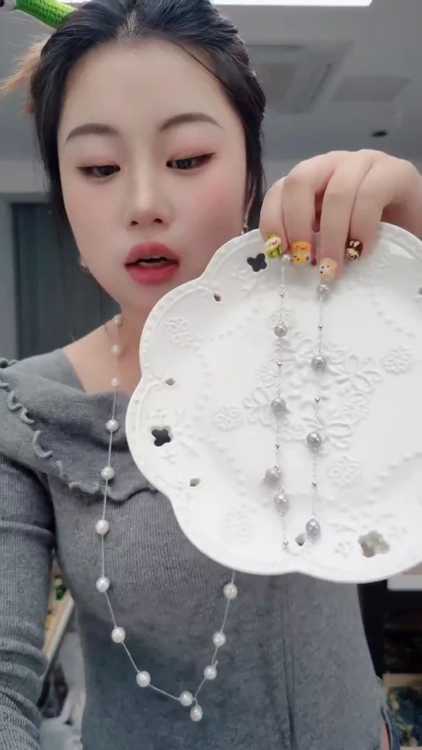 颈饰合金淡水珍珠1320灰满天星