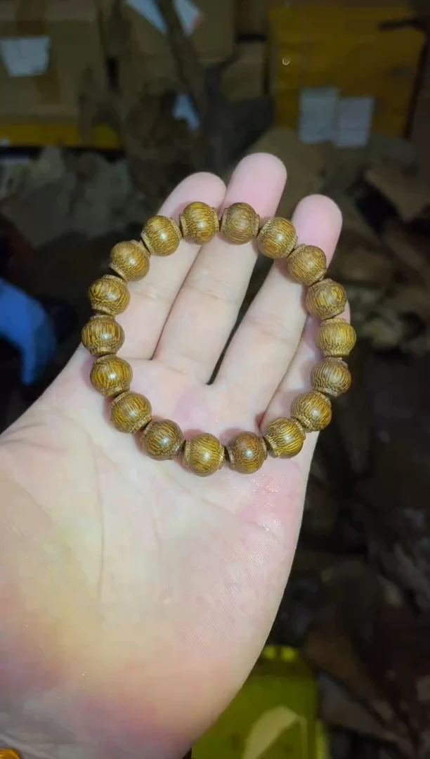 未镶嵌蜜蜡手串发布后置顶212222222222