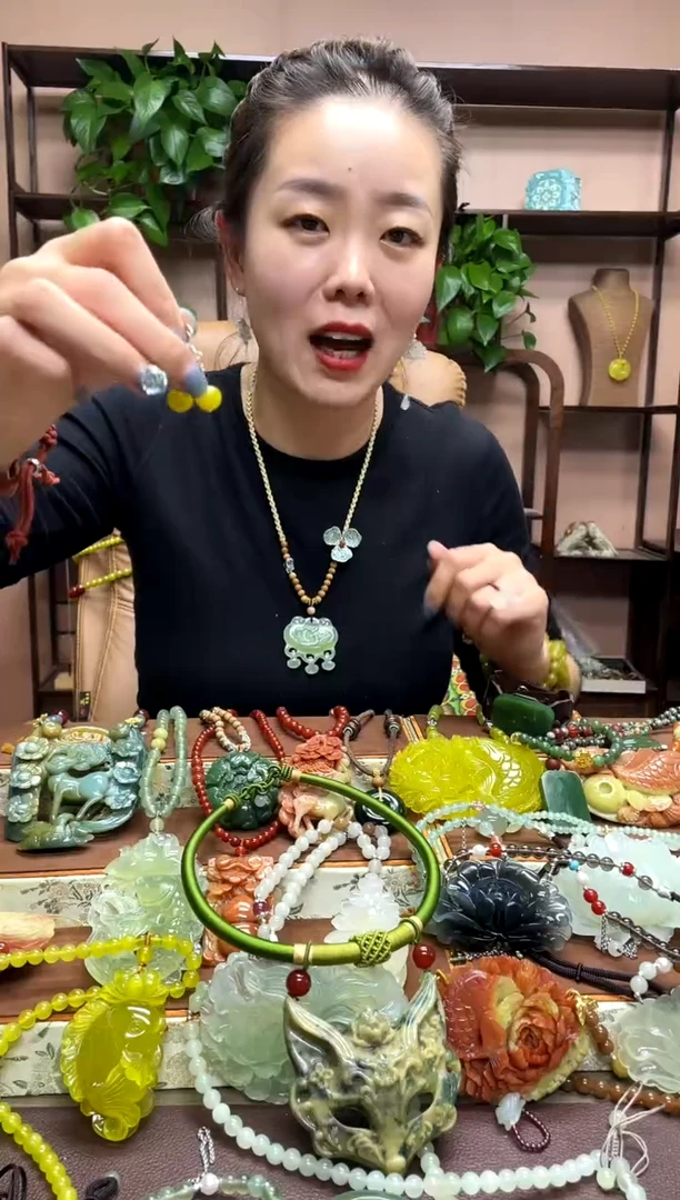 银S925镶嵌岫玉耳饰多样性发货发其中之一