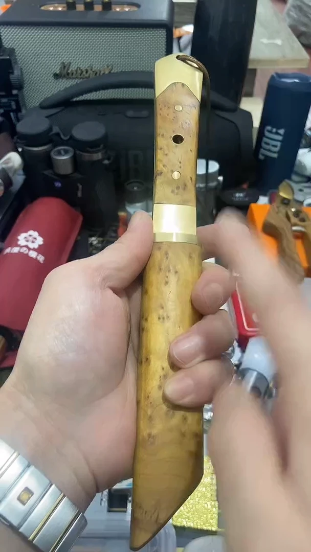 瓷片闪购商品 如图所示
