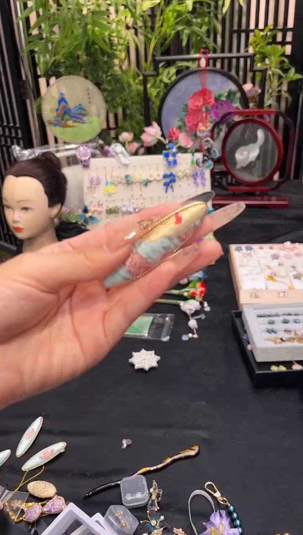 织绣꧁***꧂非遗苏绣手工饰品