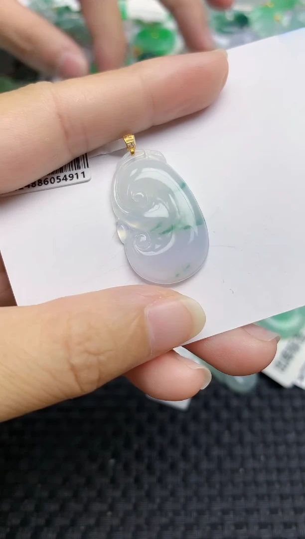 翡翠18K金镶嵌颈饰天然A货翡翠