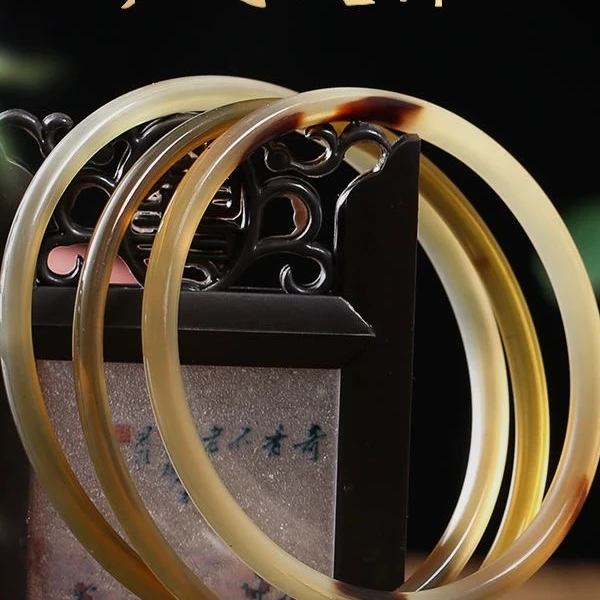 【直播专享】天然精品牛羊角纯手工0.4细手镯