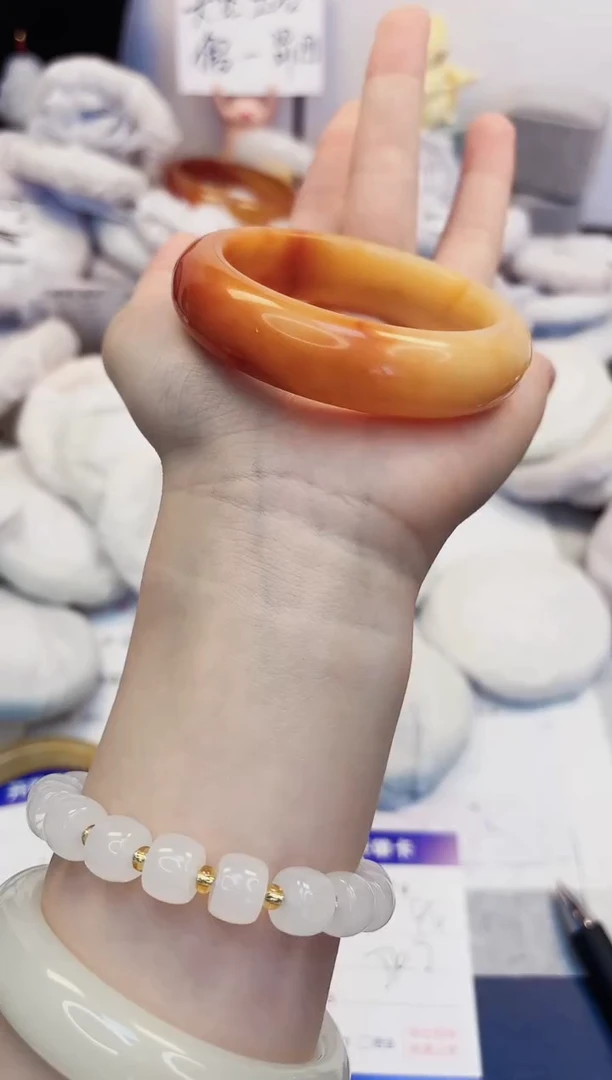 【闪购商品】石英质玉手镯未镶嵌174-财气镯-圈口54