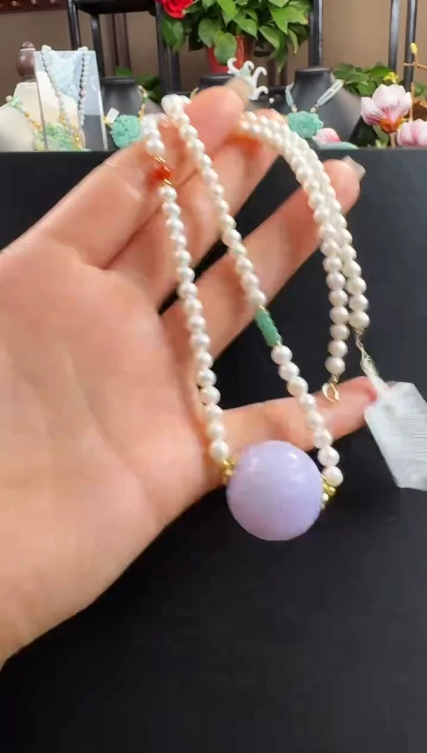 颈饰未镶嵌翡翠单珠