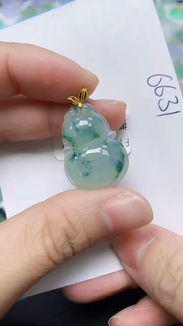 翡翠18K金镶嵌颈饰天然自然緬甸A貨翡翠