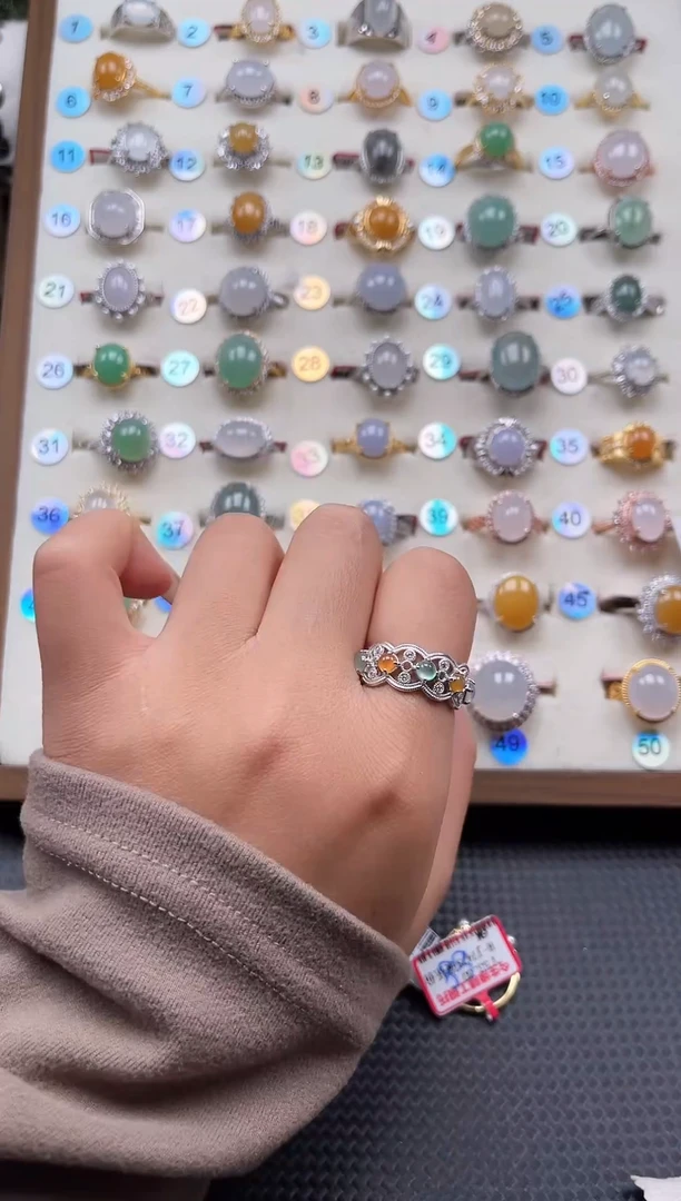 【闪购商品】翡翠戒指银S925镶嵌天然A货翡翠戒指