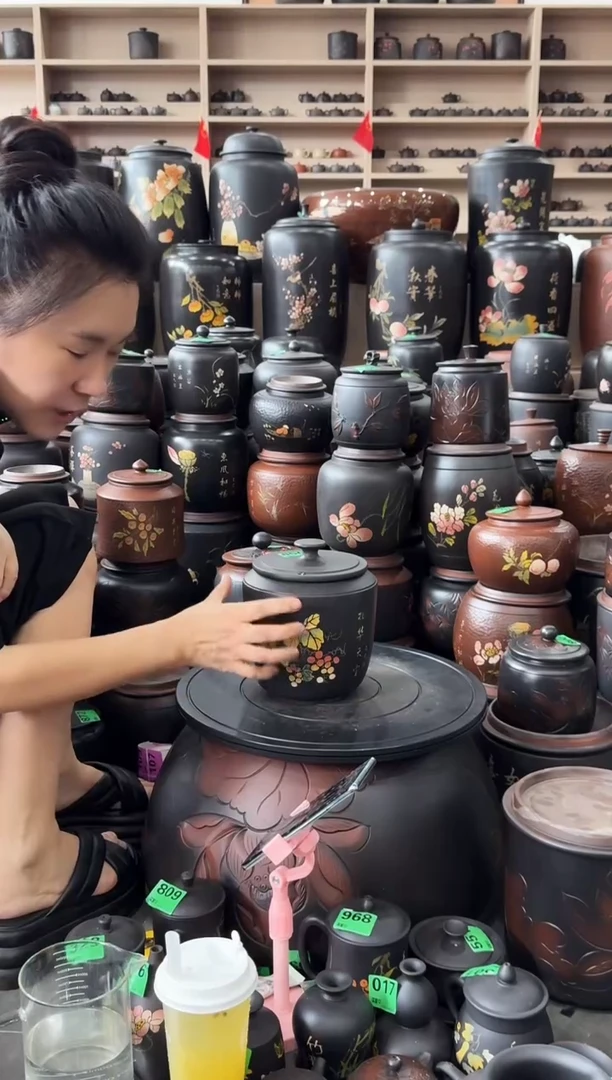 罐瑕疵茶叶罐 彩填方尖850