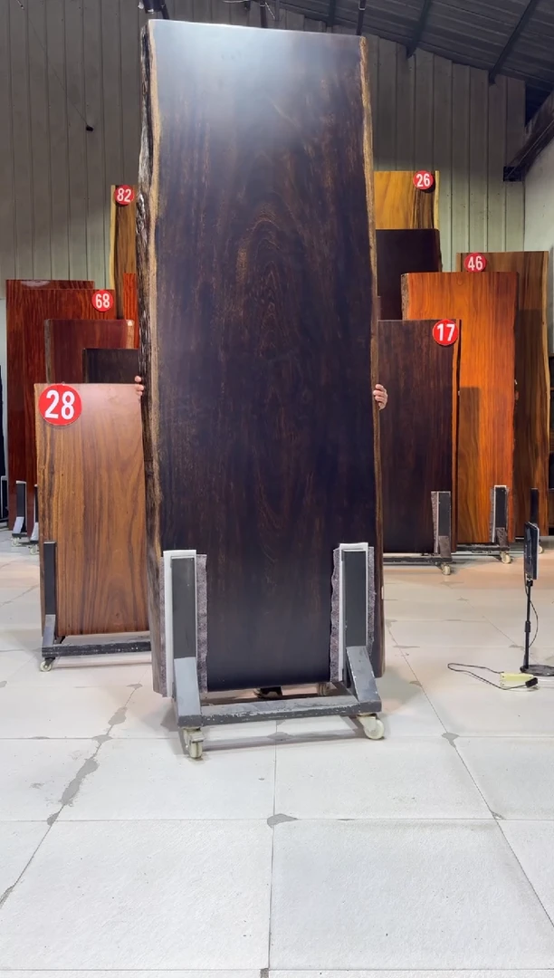 【闪购商品】木刚果花梨尺寸：230*82*86*7.5