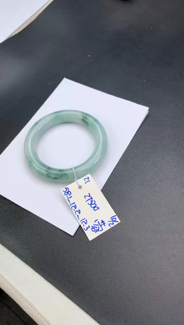 【闪购商品】翡翠手镯未镶嵌玉手镯