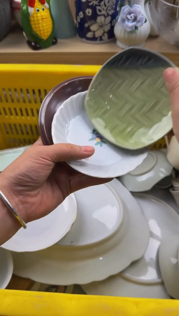 045默认微瑕，满20元包邮