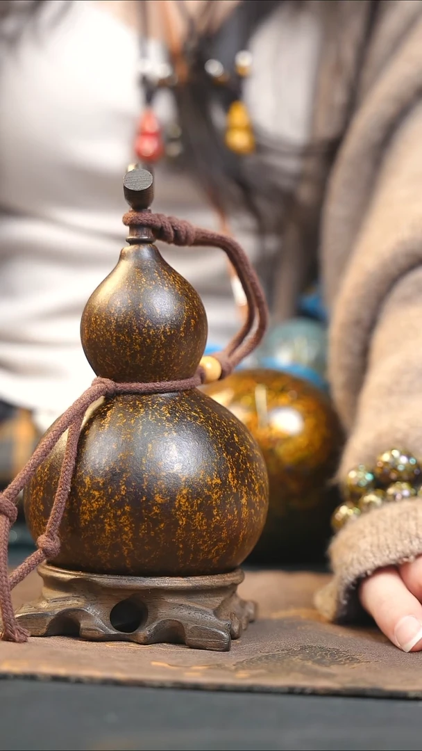 【闪购商品】XF148大漆酒葫芦不包手串及旋转底座