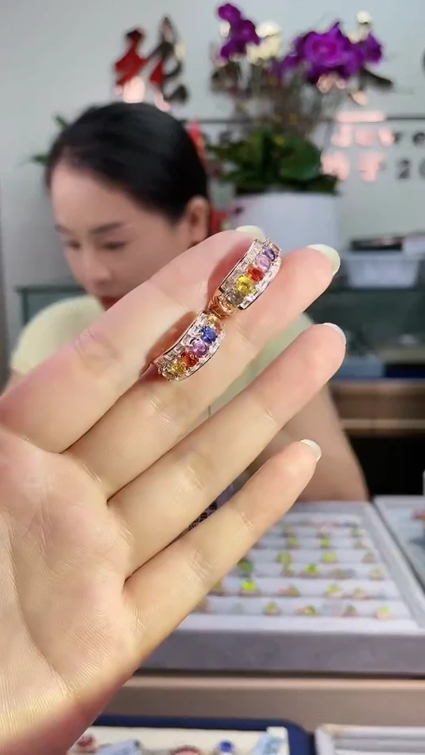 耳钉彩色蓝宝石银S925镶嵌耳钉