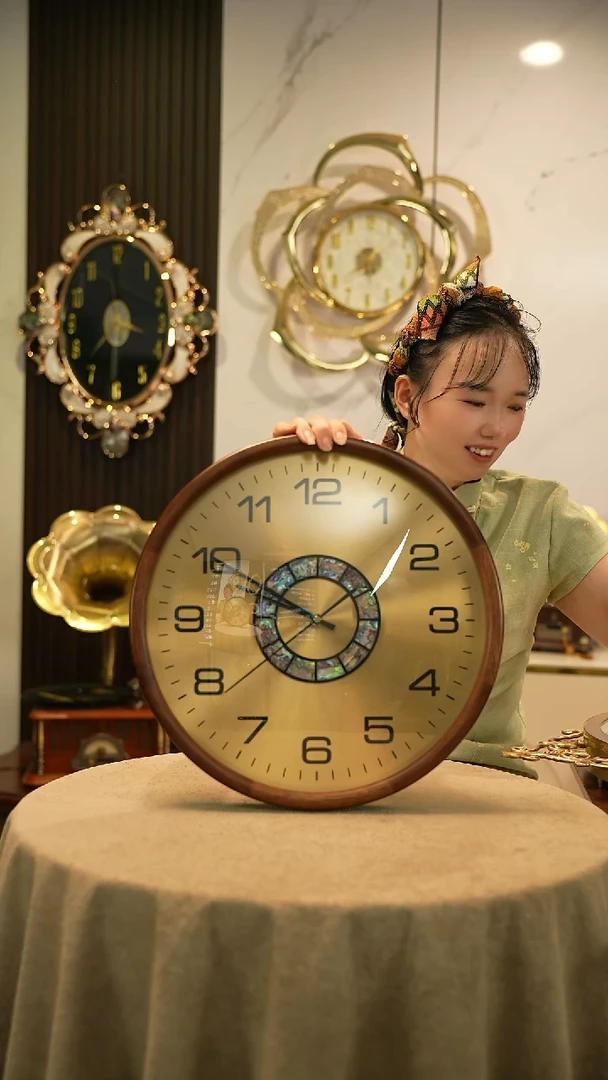 简约华*挂钟00000000