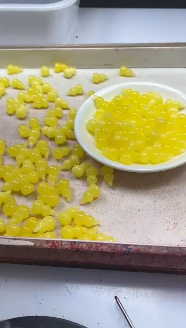 【闪购商品】蜜蜡颈饰未镶嵌w584蜜蜡二代葫芦吊坠孔*3个